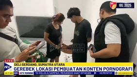Polisi Mengamankan Tiga Orang Yang Terlibat Dalam Pembuatan Konten Pornografi.
