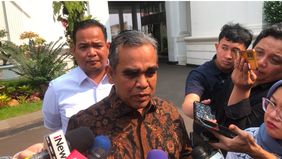 Sekretaris Jenderal Partai Gerindra, Ahmad Muzani, menegaskan bahwa partainya mendukung setiap upaya penulisan ulang sejarah nasional, selama hal itu dilakukan berdasarkan fakta-fakta dan data yang dapat dipertanggungjawabkan.