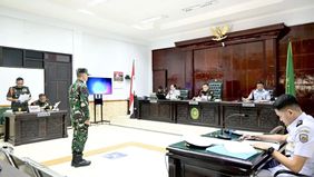  Sidang perdana perkara pembunuhan terhadap seorang jurnalis muda bernama Juwita (23), yang diduga dilakukan oleh prajurit TNI AL berpangkat Kelasi Satu bernama Jumran, resmi digelar pada hari Senin di Pengadilan Militer (Dilmil) I-06 Banjarmasin.