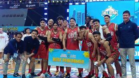 Tim Merah sukses mengungguli Tim Putih dengan skor akhir 112-104 dalam laga Indonesian Basketball League (IBL) All-Star 2025 yang berlangsung di Britama Arena, Jakarta, pada Sabtu malam.