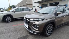 Suzuki Fronx Menghadirkan Perpaduan Sempurna Antara Kenyamanan, Keamanan, Dan Efisiensi.

