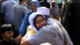 Musim haji 2025 resmi dimulai, dan Kementerian Agama Republik Indonesia (Kemenag RI) mencatat sebanyak 29.288 calon haji asal Indonesia telah mendarat dengan selamat di Kota Madinah, Arab Saudi, melalui Bandara Amr Muhammad bin Abdulaziz (AMAA).