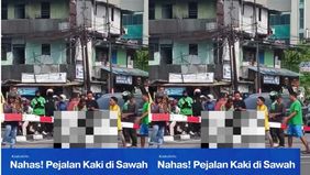 Seorang pria yang belum diketahui identitasnya ditemukan meninggal dunia setelah tertabrak kereta di perlintasan Jalan Industri, Sawah Besar, Jakarta Pusat pada Jum’at pagi, 09/05/2025.