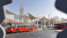 Jiad atau Ajyad menjadi terminal bus shalawat bagi jemaah haji Indonesia yang tinggal di kawasan Misfalah. Terminal ini terletak di sisi belakang kanan Zam-Zam Tower. Jemaah bisa menjadikan WC 3 sebagai patokan titik temu untuk menuju Misfalah.