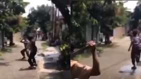 Sebuah video memperlihatkan aksi tawuran yang melibatkan siswa sekolah dasar di wilayah Cilangkap, Tapos, Kota Depok. Pihak kepolisian kini tengah menindaklanjuti kasus tersebut untuk mengungkap lebih jauh kronologi dan pelaku yang terlibat.