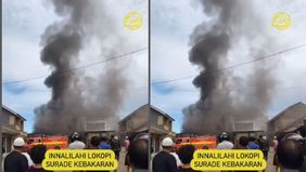 Diduga akibat konsleting listrik kebakaran hantam Lokopi surade Terminal lama, Swakarya, Surade, Sukabumi Regency.