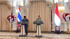 Dalam pernyataan bersama, Presiden Prabowo Subianto dengan PM Thailand di State Goverment, Bangkok, 19 Mei 2025, menegaskan komitmen Indonesia dan Thailand terhadap isu-isu global, termasuk konflik di Palestina dan krisis Myanmar.