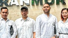 Rayen Pono meminta Ahmad Dhani jantan saat nanti dipanggil polisi dan tidak mangkir.