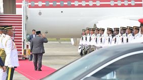 Usai mengikuti rangkaian Konferensi Tingkat Tinggi (KTT) ke-46 ASEAN, Presiden Prabowo Subianto bertolak kembali ke Tanah Air, pada Selasa, 27 Mei 2025.