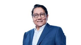 Saudara ipar mantan presiden Joko Widodo, Sigit Widyawan, ditunjuk menjadi Komisaris Utama PT Semen Indonesia.