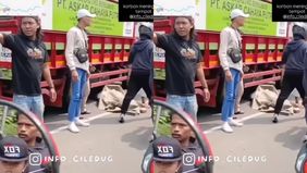 Menurut saksi, korban yang mengendarai sepeda motor Yamaha F1ZR berpelat B 6048 meninggal dunia diduga setelah gagal menyalip dan terlindas truk pengangkut gas elpiji.