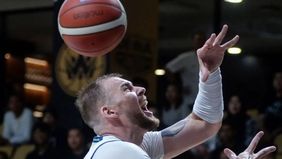Pekan ke-19 IBL 2025 menghadirkan persaingan sengit dari tim papan atas hingga papan bawah, dengan laga panas Satria Muda vs Prawira Bandung sebagai sorotan utama.