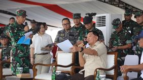 Menteri Pertahanan Sjafrie Sjamsoeddin memastikan seluruh persiapan menuju gelaran Indo Defence 2025 telah berjalan sesuai rencana. 