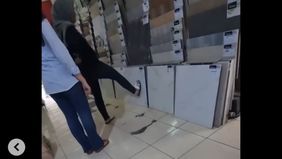 Peristiwa ini viral di media sosial.
