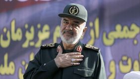 Komandan Korps Pengawal Revolusi Islam Iran (IRGC), Hossein Salami, tewas dalam serangan udara Israel pada Jumat dini hari, 13 Juni 2025, menurut beberapa laporan. 