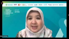Pemerintah melalui Kementerian Kesehatan memperluas program imunisasi HPV hingga mencakup anak laki-laki sebagai langkah strategis dalam upaya eliminasi kanker serviks. 