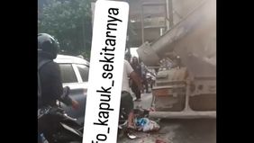 Korban masih terlihat bergerak saat peristiwa terjadi.