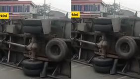 Insiden kecelakaan tunggal terjadi di ruas Tol Jakarta Outer Ring Road (JORR), tepatnya di dekat Gerbang Tol Kampung Rambutan arah Taman Mini Indonesia Indah (TMII), pada Rabu, 25 Juni 2025.