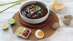 rawon berhasil masuk 10 besar hidangan terbaik di dunia versi TasteAtlas tahun 2025.
