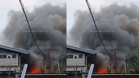Setelah mengerahkan 12 unit dan 60 personel, operasi pemadaman dinyatakan selesai pukul 16.00 WIB. Menurut kronologi kejadian, api bermula dari aktivitas pengelasan yang dilakukan saat dalam proses perbaikan.