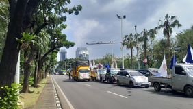 Aksi unjuk rasa para sopir truk menolak kebijakan Zero Over Dimension Over Loading (ODOL) yang digelar di kawasan Jalan Medan Merdeka Selatan diakhiri dengan pembubaran diri.