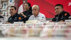 Abdul Qohar, yang sebelumnya menjabat sebagai Direktur Penyidikan pada Jaksa Agung Muda Bidang Tindak Pidana Khusus (Jampidsus) Kejaksaan Agung, kini resmi menempati posisi baru sebagai Kepala Kejaksaan Tinggi (Kajati) Sulawesi Tenggara.