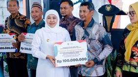Komisi Pemberantasan Korupsi (KPK) memastikan bahwa belum dipanggilnya Gubernur Jawa Timur Khofifah Indar Parawansa dan mantan Gubernur Jawa Barat Ridwan Kamil sebagai saksi murni karena alasan teknis penjadwalan. 