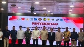 Hingga bulan Juni 2025, Satuan Tugas Penertiban Kawasan Hutan (Satgas PKH) telah berhasil merebut kembali lebih dari 2 juta hektare kawasan hutan, mendekati target seluas 3 juta hektare.