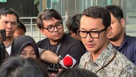 Komisi Pemberantasan Korupsi (KPK) memanggil anggota DPRD Kabupaten Pasuruan, Rudi Hartono, untuk dimintai keterangan sebagai saksi dalam kasus dugaan korupsi pengelolaan dana hibah bagi kelompok masyarakat di lingkungan Pemprov Jawa Timur,