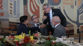 Presiden Republik Indonesia, Prabowo Subianto, menghadiri jamuan santap siang kenegaraan yang diselenggarakan oleh Presiden Republik Federatif Brasil, Luiz Inácio Lula da Silva, di Itamaraty, Kompleks Kementerian Luar Negeri Brasil, Brasilia, pada Ra