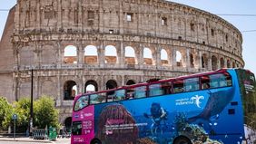 Kementerian Pariwisata terus menggencarkan promosi pariwisata Tanah Air ke panggung global. Kali ini, melalui kampanye luar ruang "Wonderful Indonesia", Indonesia hadir di dua kota besar Eropa, Berlin dan Roma, selama periode 1 hingga 31 Juli 2025.