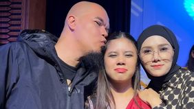Ahmad Dhani emosi saat netizen menyerang anak perempuannya SA, dan menyebutnya sebagai anak pelakor alias gundik.