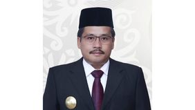 ogap Simangunsong resmi menjabat sebagai Sekretaris Daerah Provinsi (Sekdaprov) Sumatera Utara setelah dilantik oleh Gubernur Sumut, Muhammad Bobby Afif Nasution, di Gedung Serbaguna VIP Bandara Internasional Kualanamu, Jumat, 11 Juli 2025.