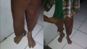 Sebuah video yang beredar memperlihatkan momen memilukan saat empat anak laki-laki ditemukan dalam kondisi memprihatinkan di sebuah rumah warga di Desa Mojo, Kecamatan Andong, Boyolali.