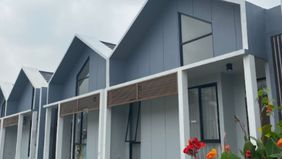 Kawasan Permata Bogor Residence 2 dikenal memiliki lingkungan yang asri dan sejuk, cocok sebagai tempat tinggal maupun investasi jangka panjang. Lokasinya yang strategis Cuma selangkah dari Stasiun CIlebut yang memberikan kemudahan akses bagi para pe