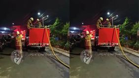 Menurut informasi, kebakaran disebabkan adanya kebocoran tabung gas di salah satu rumah warga. Belum diketahui berapa kerugian yang diderita.