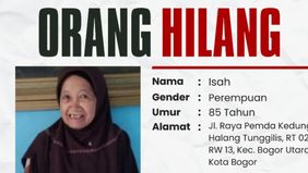 Pihak keluarga telah berupaya mencari informasi dari teman dan kerabat, namun belum membuahkan hasil.