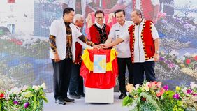 Untuk mewujudkan hal tersebut, pembangunan akan disertai dengan penyediaan alat kesehatan canggih seperti cathlab, CT scan, mesin cuci darah, alat mamografi, laboratorium patologi anatomi, serta sarana kemoterapi. 