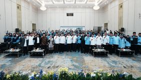 Menag menilai kesuksesan haji tahun ini bukan hanya soal teknis operasional, tapi juga tentang ketangguhan dan respons cepat para petugas menghadapi berbagai dinamika di lapangan. Salah satunya adalah penyesuaian sistem syarikah di pekan awal pelaksa