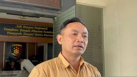Direktorat Reserse Kriminal Umum (Ditreskrimum) Polda Jabar berhasil membongkar sindikat jual beli bayi lintas negara. Hasil penyelidikan ini mengungkapkan bahwa sedikitnya 24 bayi telah dijual ke Singapura oleh jaringan yang melibatkan 12 tersangka.