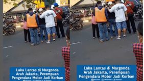 Korban adalah seorang perempuan yang mengendarai sepeda motor Honda Scoopy hitam dengan nomor polisi B 3037 EWX. Usai kejadian tak lama, korban langsung dievakuasi menggunakan ambulans dan dibawa ke rumah sakit terdekat untuk mendapatkan penanganan m