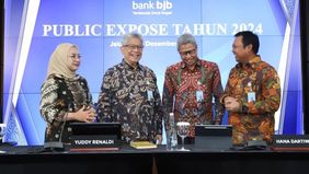 Komisi Pemberantasan Korupsi (KPK) memanggil Yuddy Renaldi, mantan Direktur Utama Bank Pembangunan Daerah Jawa Barat dan Banten (Bank BJB), yang telah ditetapkan sebagai tersangka dalam kasus dugaan korupsi pengadaan iklan di Bank BJB periode 2021–20