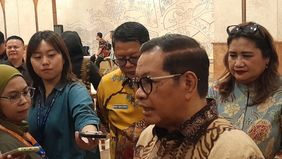 Gubernur DKI Jakarta, Pramono Anung menyoroti masih adanya proses perizinan yang memakan waktu hingga 12 tahun, meski Indonesia sudah memasuki era Artificial Intelligence (AI).