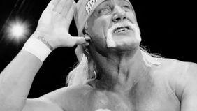 Hulk Hogan, yang memiliki nama asli Terrence Gene Bollea, adalah sosok sentral dalam perkembangan WWE menjadi industri hiburan miliaran dolar seperti saat ini.