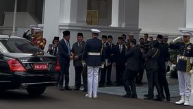 Perdana Menteri (PM) Malaysia, Anwar Ibrahim sambangi Istana Kepresidenan Jakarta, Selasa, 29 Juli 2025 untuk bertemu dengan Presiden Indonesia, Prabowo Subianto.
