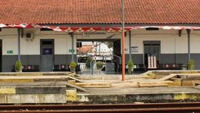 PT Kereta Api Indonesia (Persero) menegaskan bahwa tidak terdapat korban jiwa dalam insiden anjloknya rangkaian KA 1 Argo Bromo Anggrek yang terjadi di area emplasemen Stasiun Pegadenbaru, Kabupaten Subang, Jawa Barat.