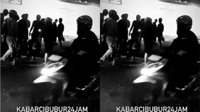 Kejadian pada hari Jumat dini hari 1 Agustus 2025 sekitar pukul 01:00 WIB, belum di ketahui identitas dan Nopol Kendaaran.