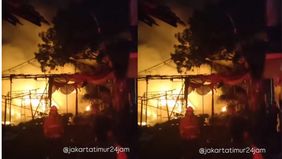 Kamis malam, 31 Juli 2025, dilaporkan terjadi kebakaran gudang penyewaan tenda di Jalan Entong Gendut, Batu Ampar, Kramat Jati, Jakarta Timur. Mohon berhati-hati.