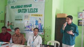 Sebagai bagian dari komitmen dalam mendukung pengembangan UMKM lokal dan pelestarian budaya, Pertamina melalui PT Pertamina Lubricants menggelar Pelatihan Desain Batik Leles yang berlangsung di Balai RW 02, Kelurahan Pekauman, Gresik, Selasa (29/7).