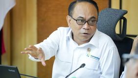 Menteri Koperasi dan Usaha Kecil dan Menengah (Menkop UKM), Budi Arie Setiadi, menyatakan bahwa pemanfaatan microsite secara maksimal menjadi langkah strategis dalam proses transformasi digital bagi Koperasi Desa/Kelurahan (Kopdes/Kel) Merah Putih.
